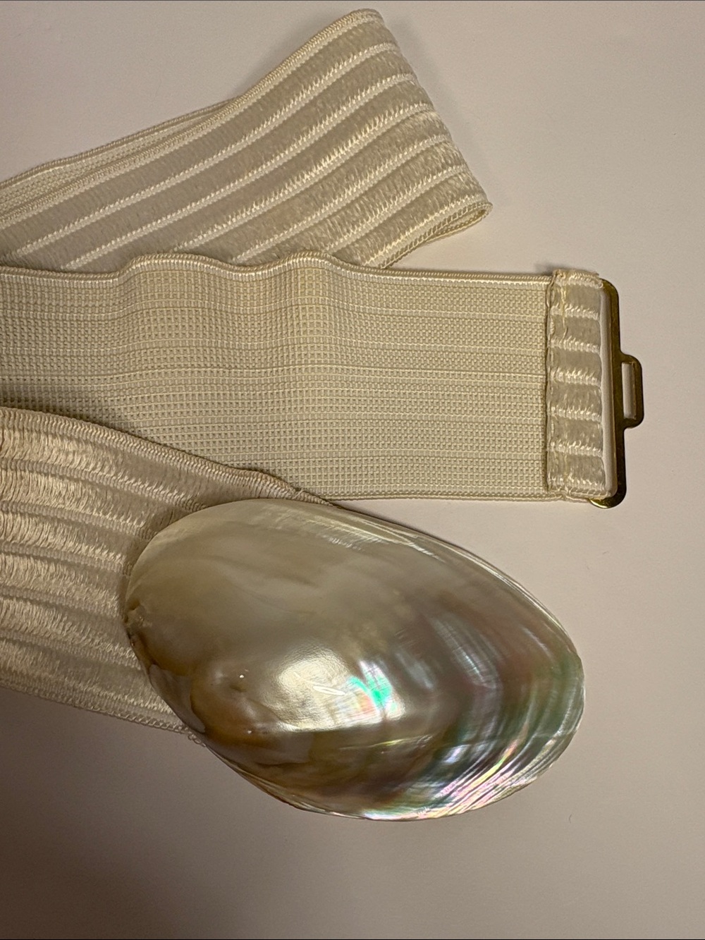 Vintage Abalone Pearlescent Shell Accent Stretch Waist Belt - Cream - Picture 2 of 11